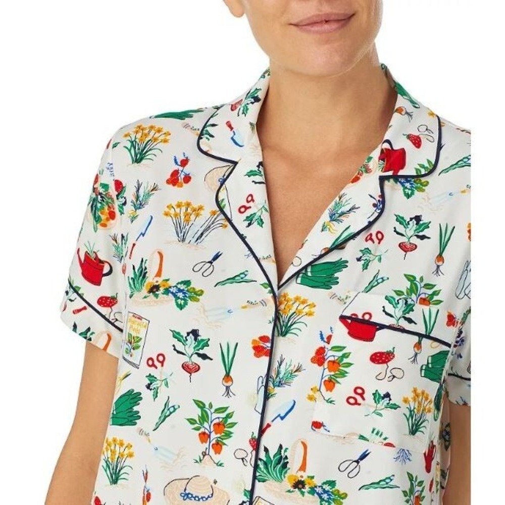NWT Kate Spade NY Pajama Top Cropped M White Garden Print Floral Shirt Sleepwear